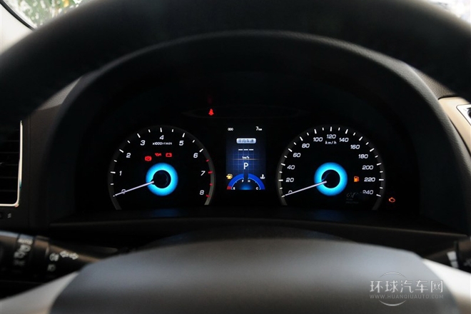 2013款 1.8T 自动旗舰型 国IV