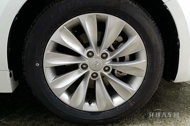 2013款 1.8T 自动尊贵型 国IV