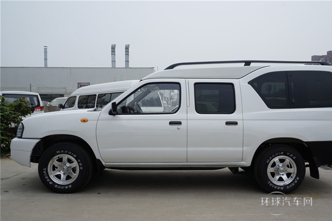 2013款 2.4L四驱高级型5座ZN6494