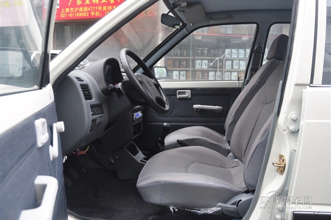 2010款 0.8L 实用型