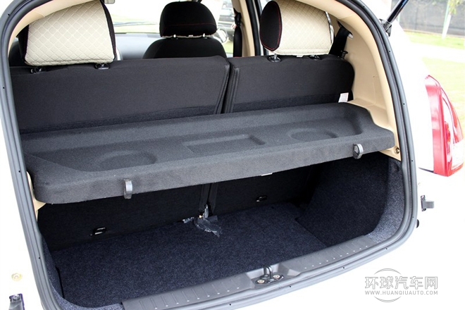2014款 CROSS 1.3L 手动进取型