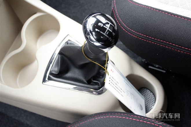 2014款 CROSS 1.3L 手动进取型