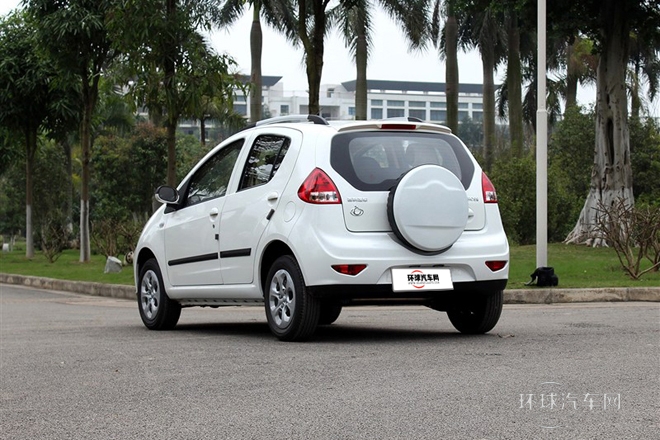 2014款 CROSS 1.3L 手动进取型
