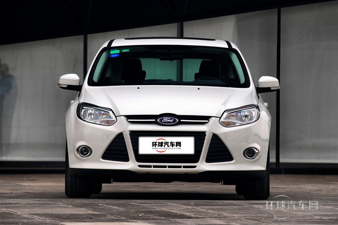 2012款 两厢 1.6L AT风尚型