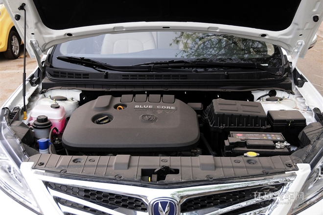 2012款 三厢 1.5L 手动舒适型
