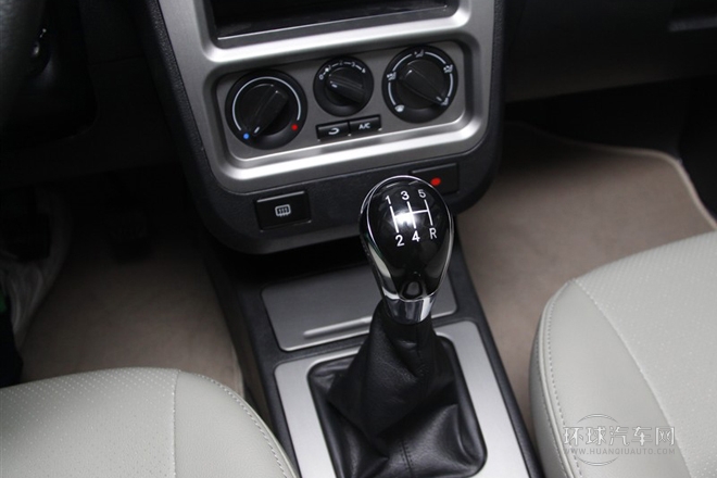 2012款 1.5L 手动运动型II