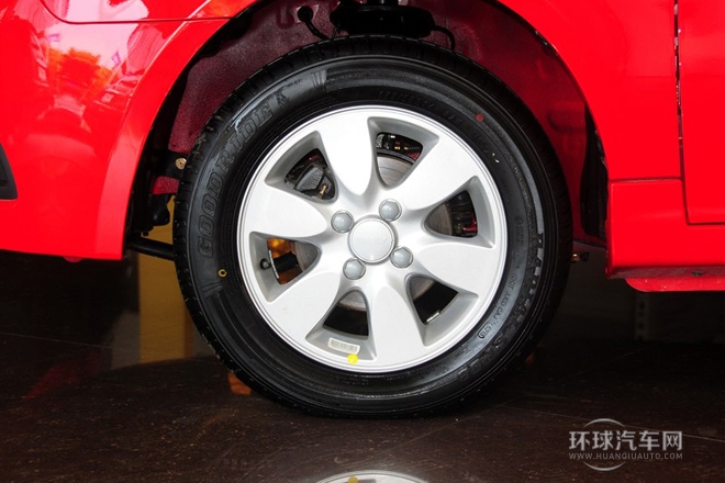2014款 1.3L 尊贵型
