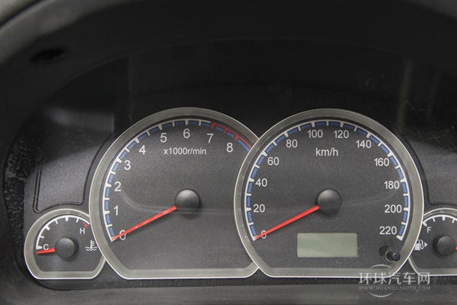 2012款 1.3L 豪华型