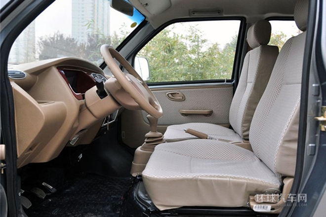 2010款 1.0L金钻标准型EQ465i-21 3U