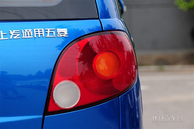 2012款 改款 1.2L 手动运动版活力型