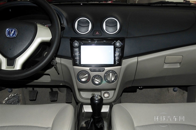 2012款 1.3L 手动舒适型 国IV