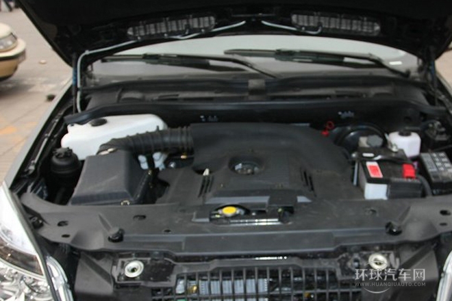 2011款 2.0L 自动两驱超豪华型