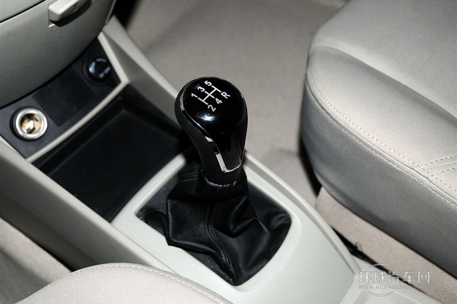 2012款 1.5L 手动运动型 国IV