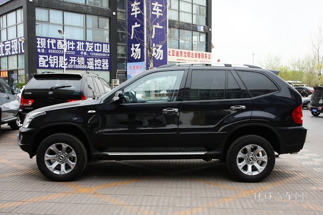 2011款 2.4L 手动四驱豪华型