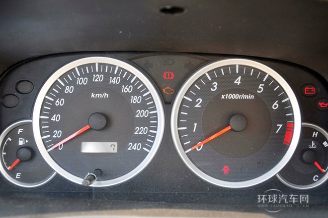2011款 超值版 1.5L 手动5座