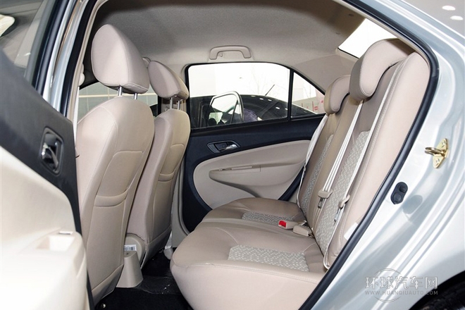 2012款 1.5L 进取型