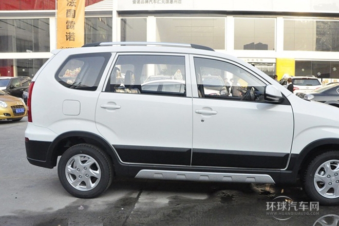 2013款 1.5L 手动7座时尚舒适型