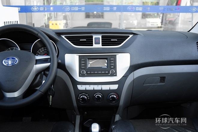 2013款 1.5L 手动5座都市时尚版