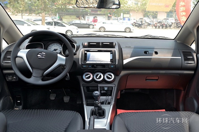 2013款 1.5L 手动运动型