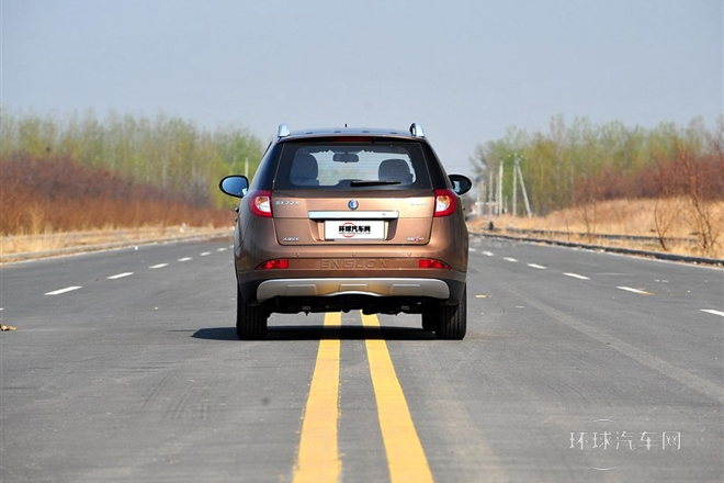 2013款 2.4L 自动尊贵型