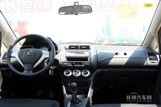 2013款 1.5L 自动舒适型