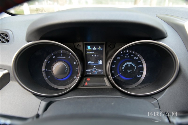 2014款 2.0L 手动领先型