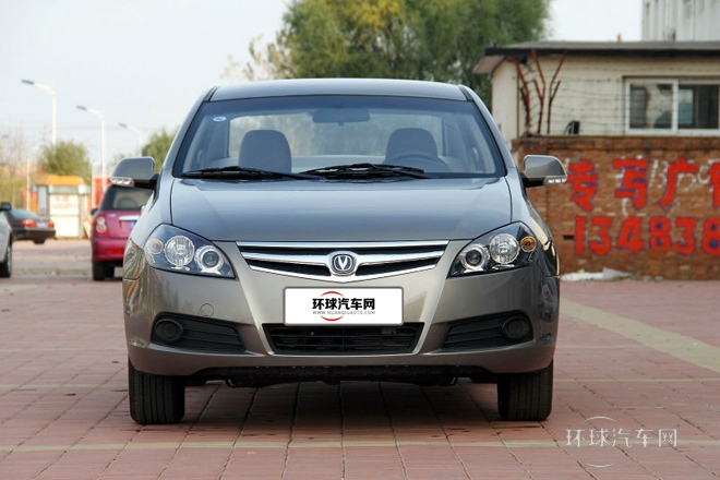 2012款 三厢 1.6L 手动舒适型