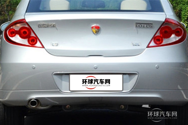 2013款 三厢 1.5L 手动精英型