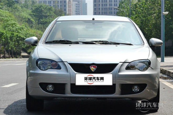 2013款 三厢 1.5L 手动精英型