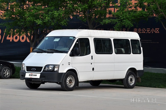 2013款 2.8T柴油后双胎型加长轴中顶国IV