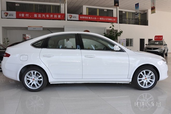 2012款 Sportback 1.8L 自动尊贵型