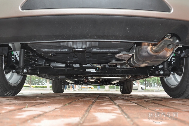 2014款 1.5L 手动豪华型