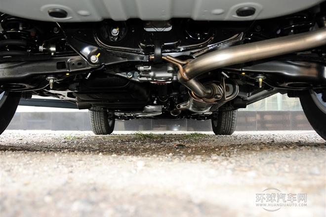 2013款 2.0L CVT四驱新锐版