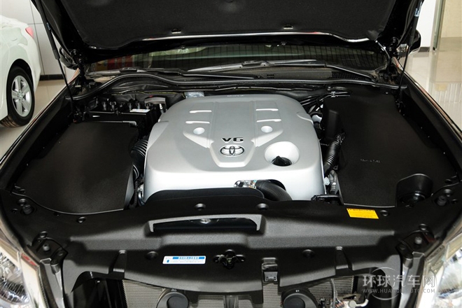 2012款 V6 2.5L Royal 舒适版