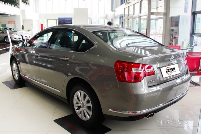 2014款 2.0L 自动尊享型