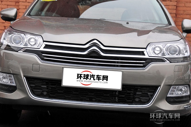 2014款 2.3L 自动豪华型