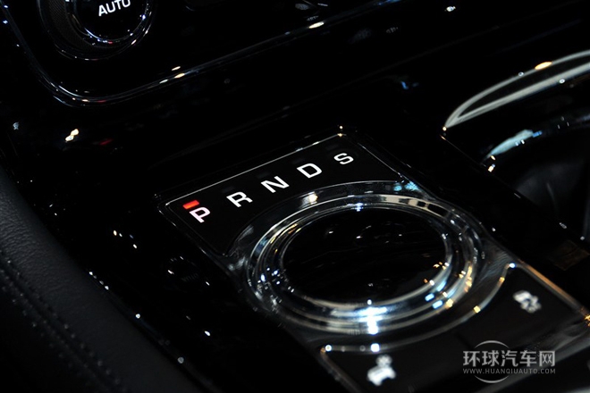 2014款 XJL 3.0 SC 两驱全景商务版