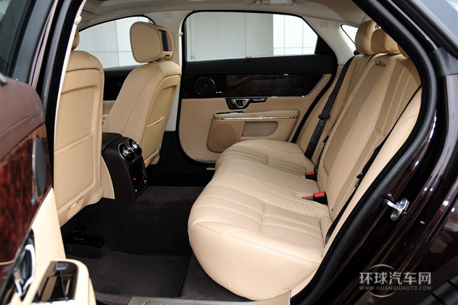 2014款 XJL 3.0 SC 四驱全景商务版