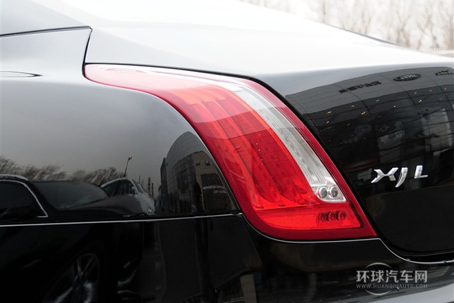 2014款 XJL 3.0 SC 四驱尊享商务版