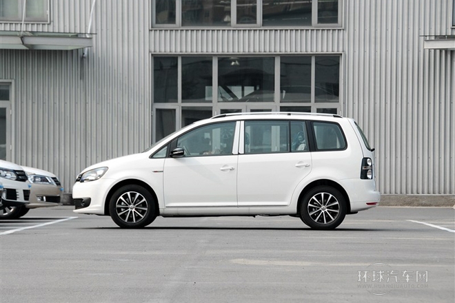 2015款 1.4T 自动30周年纪念版