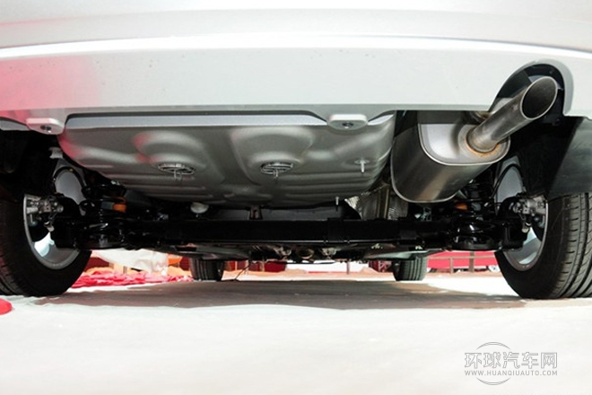 2014款 1.6L 自动豪华型