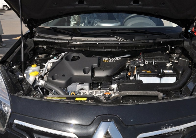 2014款 改款 2.5L 两驱都市版