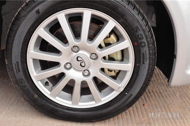 2012款 1.8L 手动豪华型