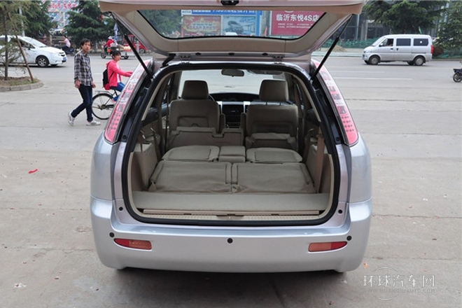 2012款 2.0L 手动舒适型