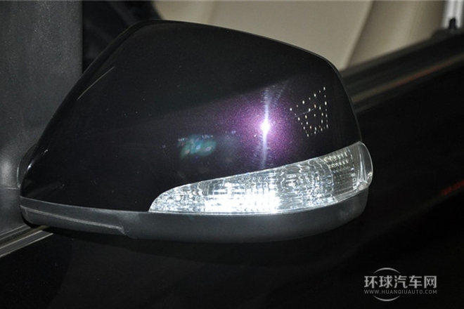 2012款 2.0L 手动豪华型