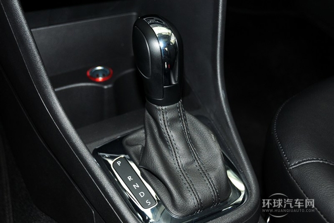2015款 1.6L 自动舒适版