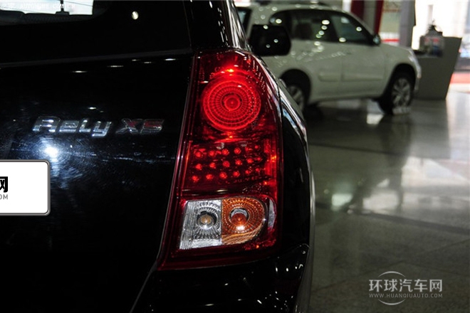 2011款 2.0T 两驱标准型