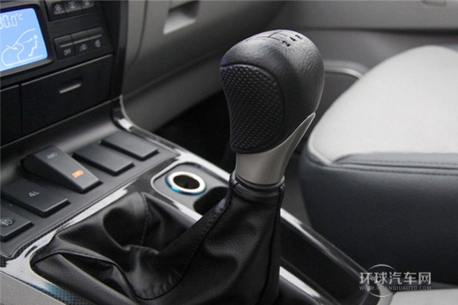 2011款 2.0T 两驱舒适型