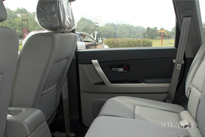 2011款 2.0T 两驱精英型