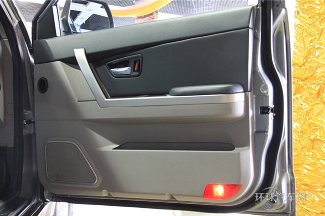 2011款 2.0T 四驱舒适型
